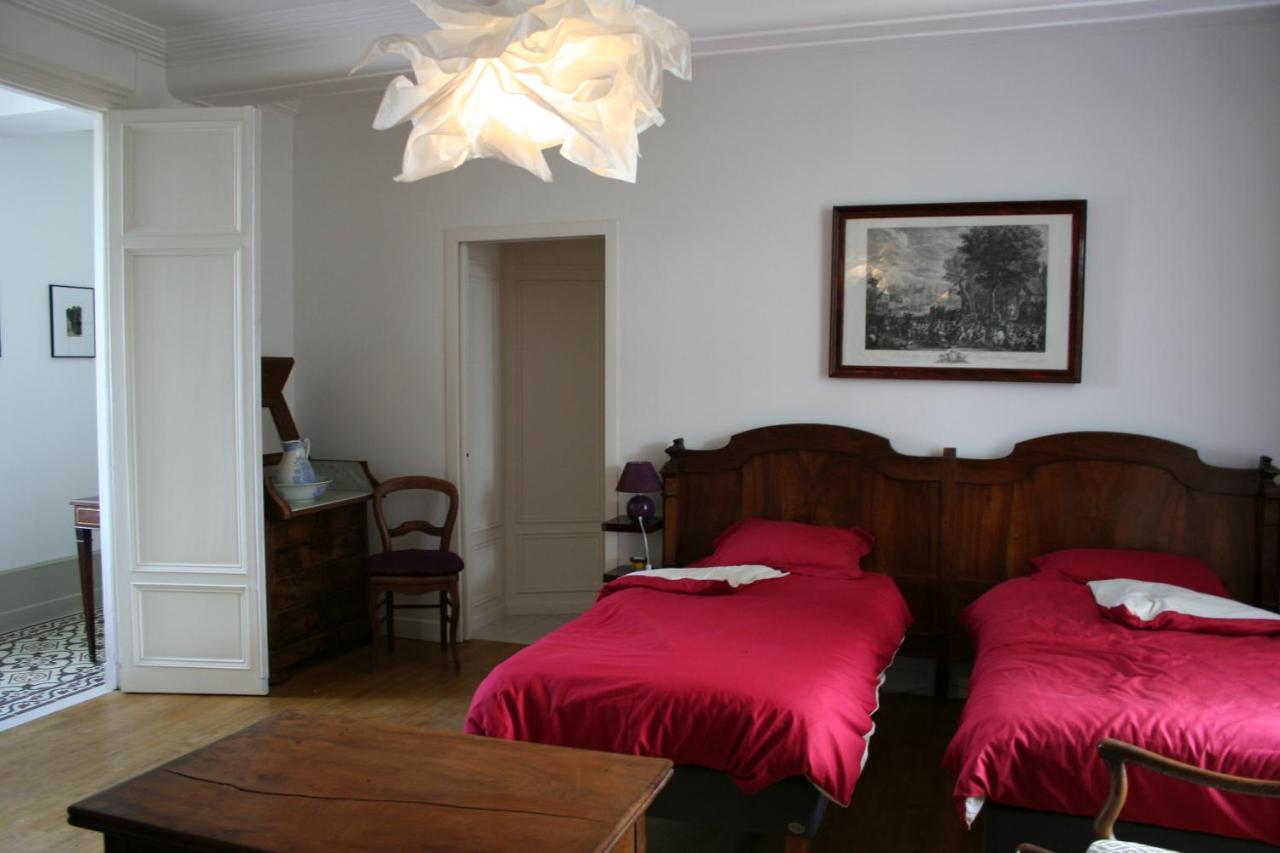 Chaniers Le Logis Du Plessis B&B 외부 사진