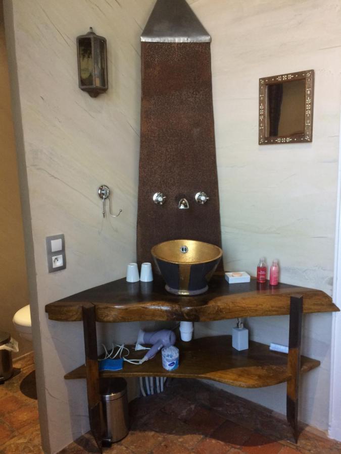 Chaniers Le Logis Du Plessis B&B 외부 사진